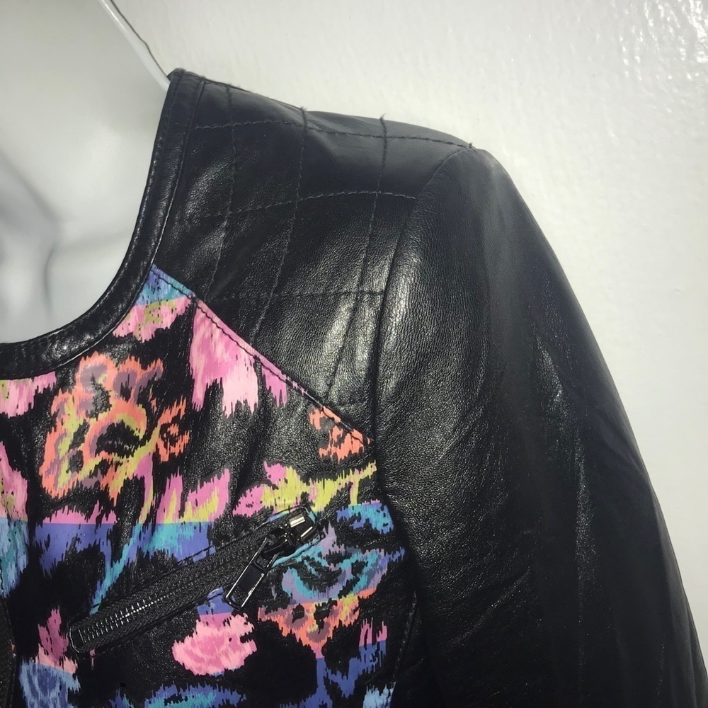Donna-di-Eleganza Zip Front Printed Leather Jacket - Picture 6 of 12